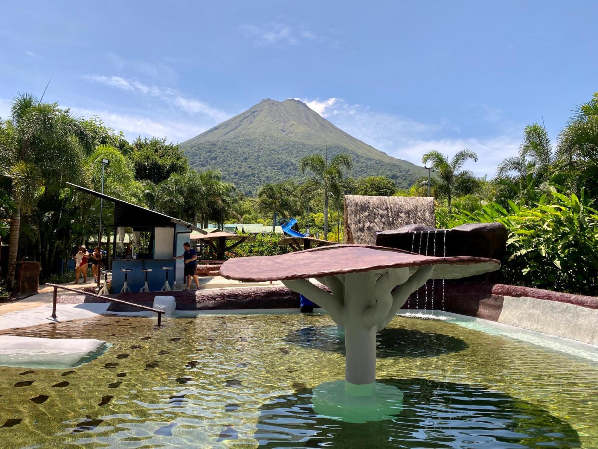 Termales Del Arenal Hotel La Fortuna Luaran gambar